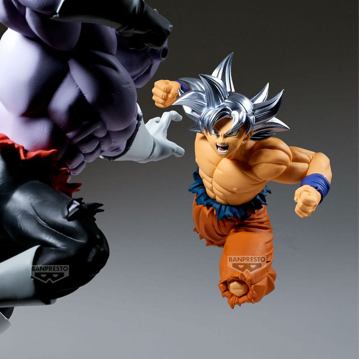 Dragon-Ball-Super-Match-Makers-Statue-Son-Goku-Ultra-Instinct-_vs.-Jiren_-13-cm_animekauppa_anigenstore.comguuri