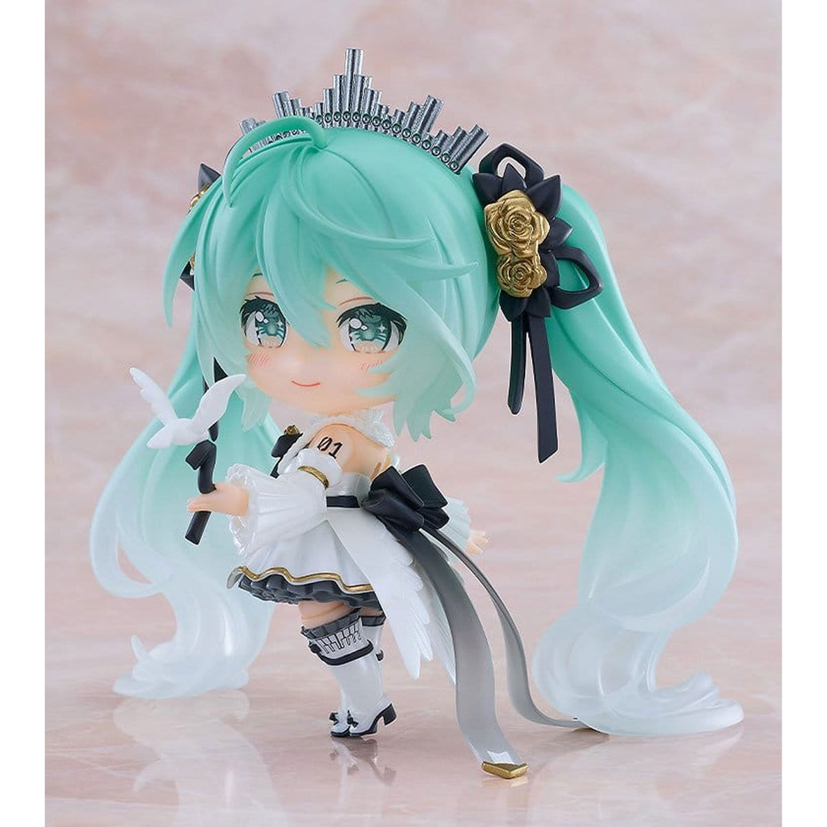 Character Vocal Series 01: Hatsune Miku Nendoroid Symphony: 10th Anniversary Ver. -Action Figure
