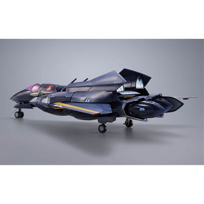 Macross 7 DX Chogokin Action Figure VF-17S Nightmare Stealthvalkyrie (Gamlin Kizaki use)
