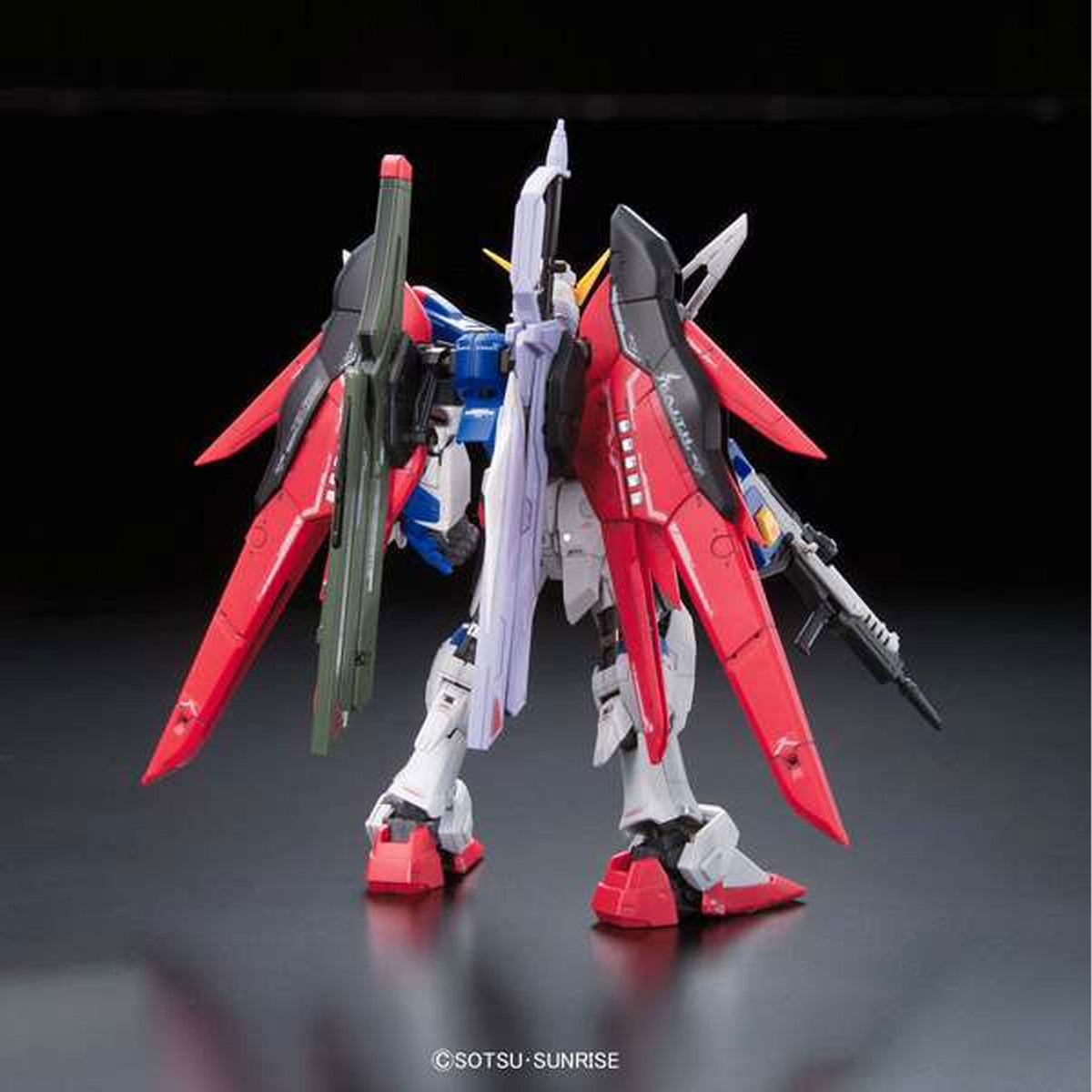 RG Gundam Destiny 1/144 -Model kit