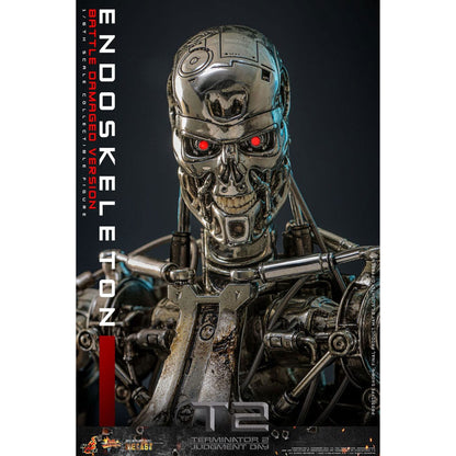 Terminator 2: Judgment Day Movie Masterpiece 1/6 Endoskeleton (Battle Damaged Version) -Action Figure