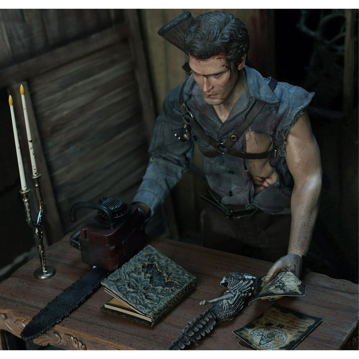The Evil Dead II 1/6 Ash Williams -Action Figure
