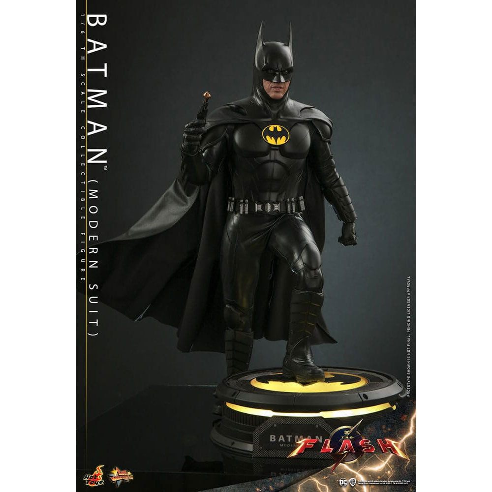 The Flash Movie Masterpiece 1/6 Batman (Modern Suit) -Action Figuuri