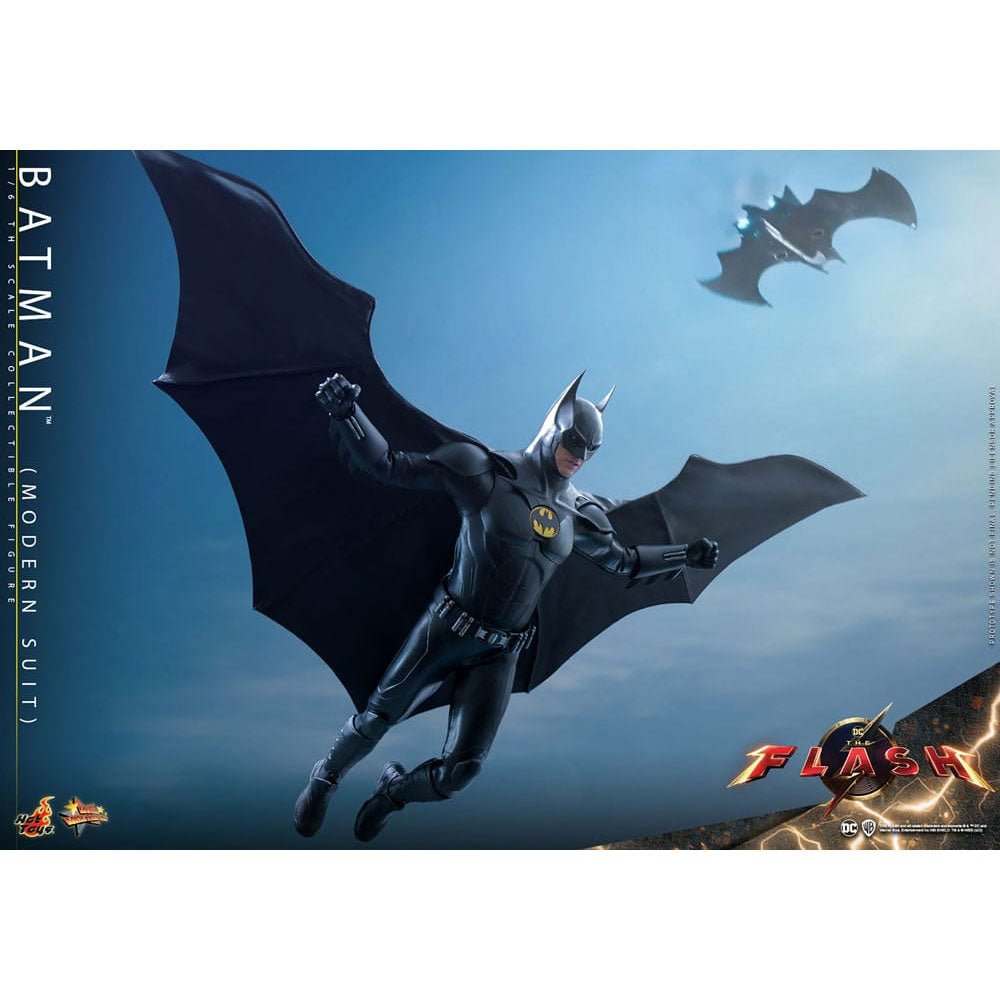 The Flash Movie Masterpiece 1/6 Batman (Modern Suit) -Action Figuuri